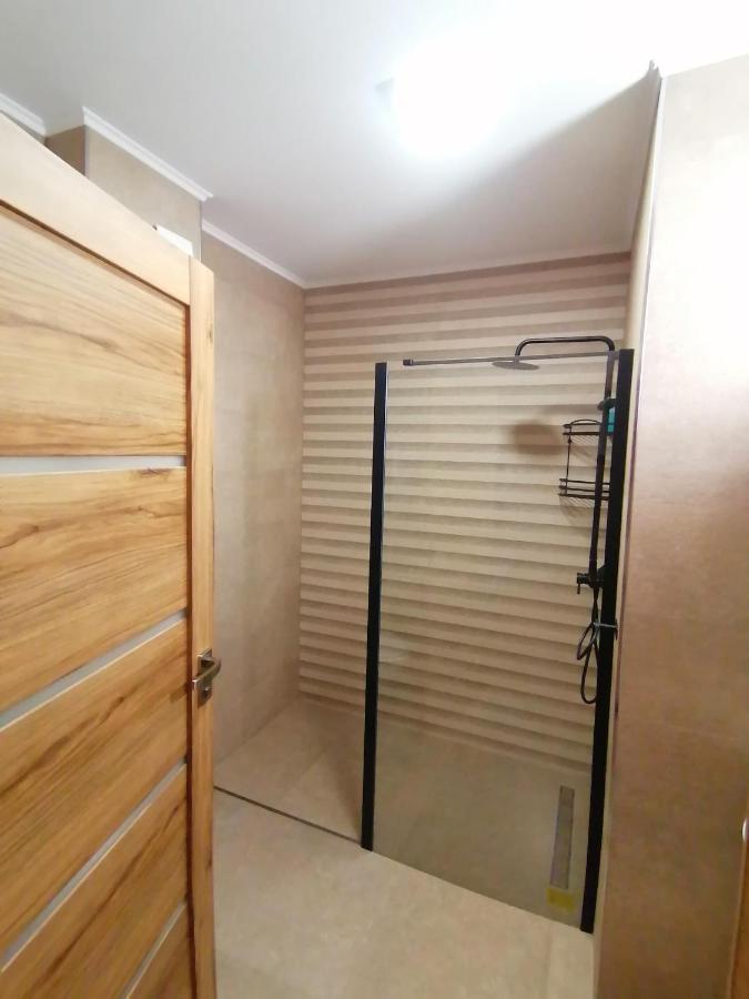 Apartman Sarah Apartment Oradea Exterior photo