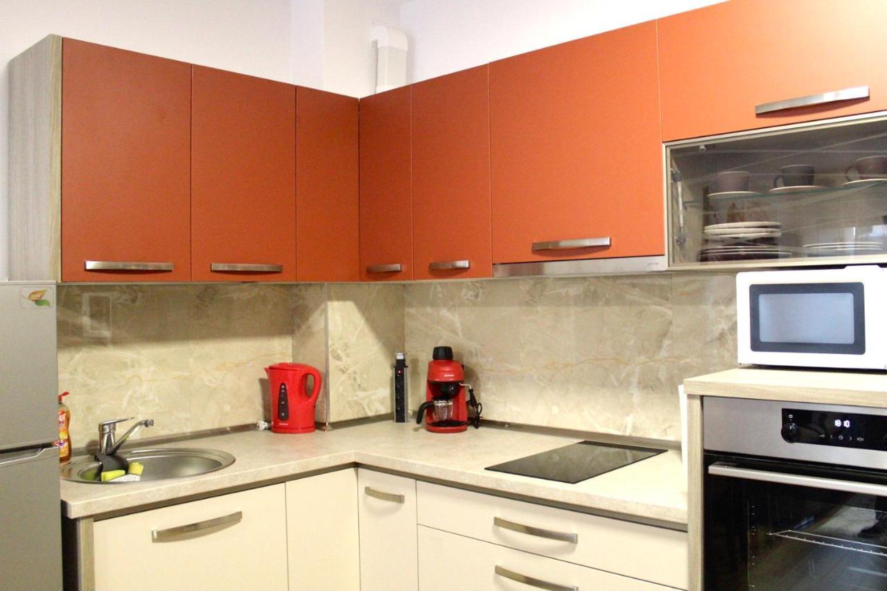Apartman Sarah Apartment Oradea Exterior photo